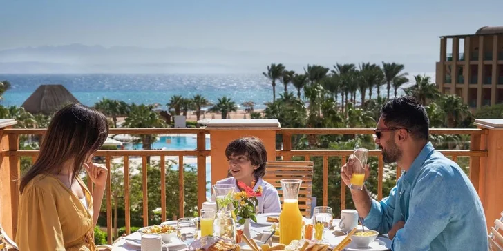 All inclusive v Egyptě vč. letenky: 5* hotel Strand Taba Heights Beach s českým klubem Čedog