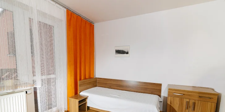 Pobyt v Beskydech s domácí kuchyní a divadelní noc včetně vstupenek