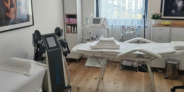 Svěží a mladistvá pleť: kosmetické ošetření studenou plazmou i masáž dle výběru