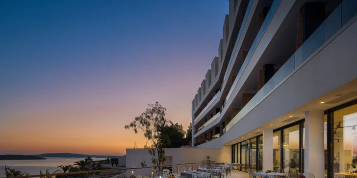 Dokonalý relax na Jadranu: 4* adult only hotel se snídaní, infinity bazén a sauny