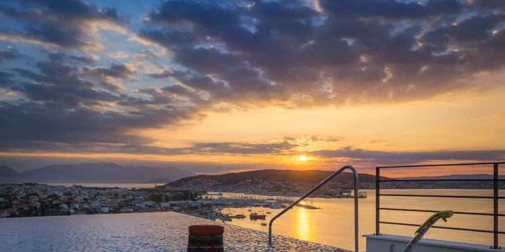 Dokonalý relax na Jadranu: 4* adult only hotel se snídaní, infinity bazén a sauny