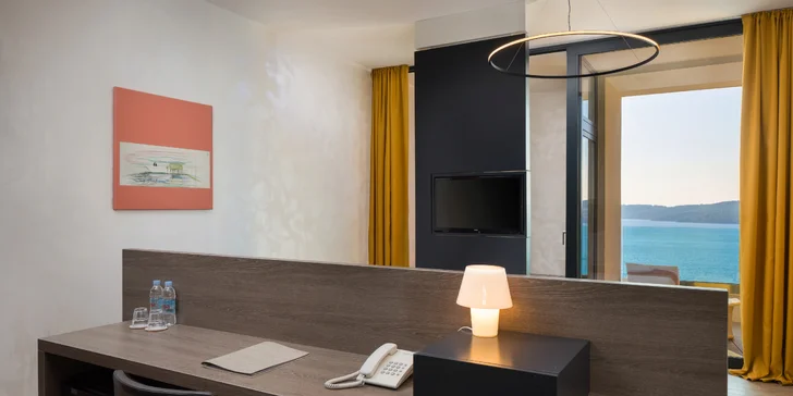 Dokonalý relax na Jadranu: 4* adult only hotel se snídaní, infinity bazén a sauny