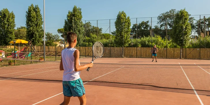 Apartmány v Itálii: polopenze, bazén, vodní sporty, animace i půjčení kol