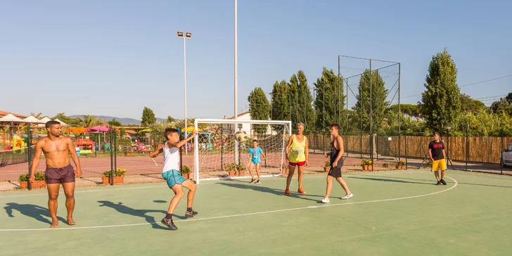 Apartmány v Itálii: polopenze, bazén, vodní sporty, animace i půjčení kol