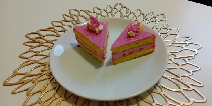 Privátní wellness se sektem i zákusky a romantickou výzdobou: 2 až 4 hodiny pro 2 osoby