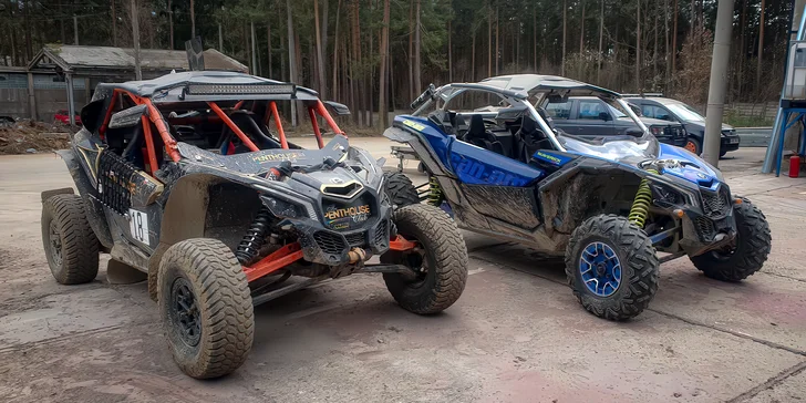 Offroadová jízda v dakarské buggy Can-am: 15 min. spolujízdy či řízení i svezení profi jezdcem