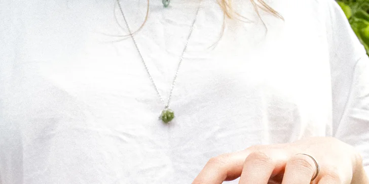 Teplý nápoj s sebou v pražských Holešovicích: káva, matcha, chai latte i horká čokoláda