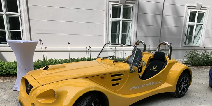 Pohodová vyjížďka: zapůjčení dvoumístného kabrioletu Roadster Kaipan 14 na 2 hod. i víkend