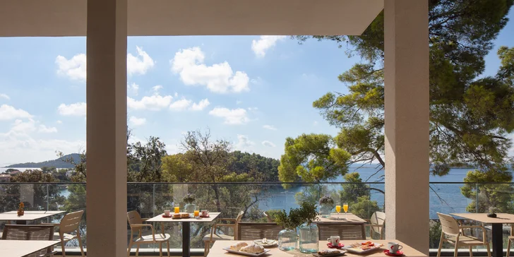 Dovolená na chorvatském ostrově Korčula: nový 4* hotel se snídaní či polopenzí i bazény, až 3 děti zdarma