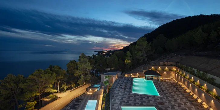 Dovolená na chorvatském ostrově Korčula: nový 4* hotel se snídaní či polopenzí i bazény, až 3 děti zdarma