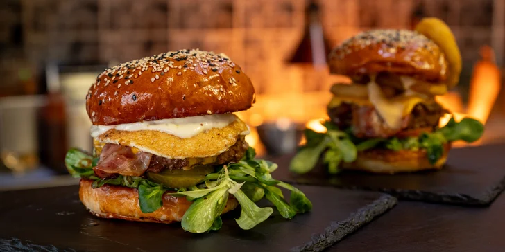 Vouchery na 200–1 000 Kč na cokoliv ve street food bistru Adria Burgers