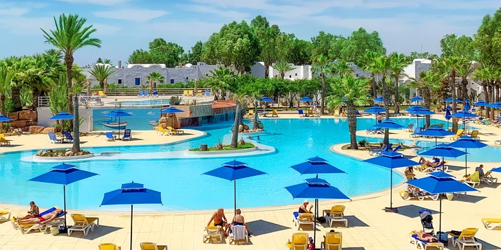 4* hotel Royal Karthago v Tunisku: letenky, all inclusive, bazén a pláž pár kroků
