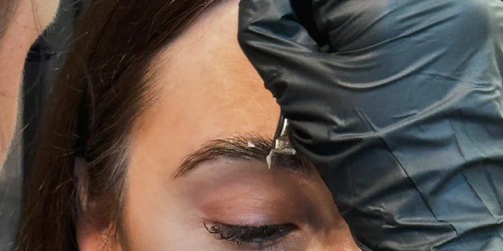 Příjemná kosmetická péče proti akné, vráskám i unavené pleti: salon na Svoboďáku