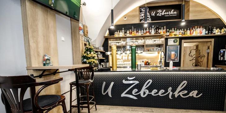 350g tatarák z roštěnce a k němu topinek, kolik sníte