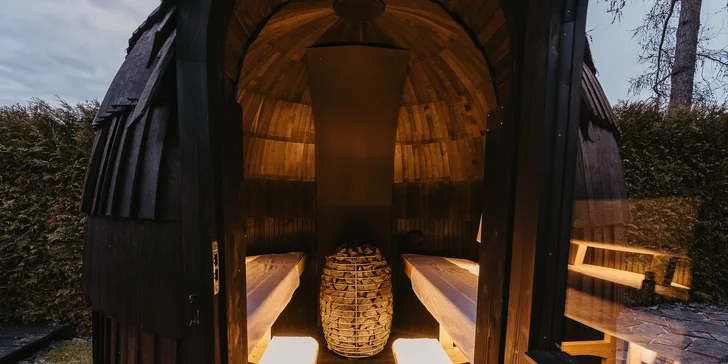 Designové iglú u Plumlovské přehrady: privátní vířivka, sauna a masážní křeslo