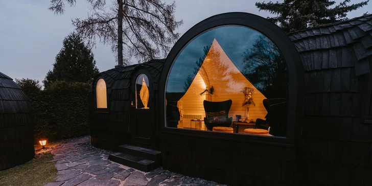 Designové iglú u Plumlovské přehrady: privátní vířivka, sauna a masážní křeslo