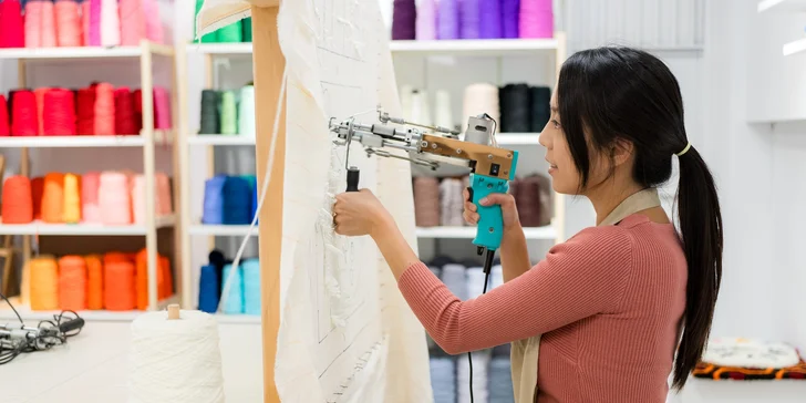 Rugmaking: zážitkový kurz tkaní vlastního koberečku, pro začátečníky i pokročilé