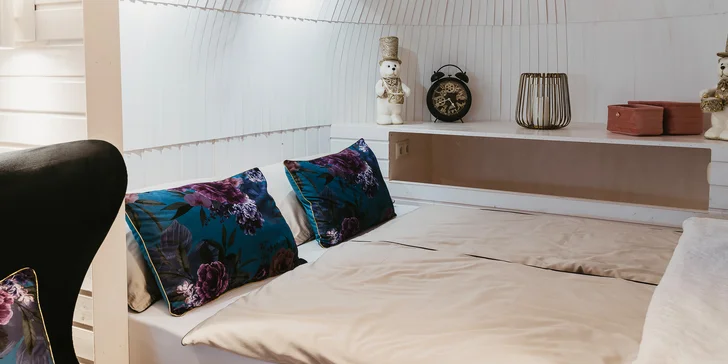 Designové iglú u Plumlovské přehrady: privátní vířivka, sauna a masážní křeslo