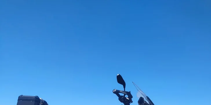Zážitková jízda na dvou kolech: zapůjčení motocyklu BMW či Ducati na 1 nebo 2 dny