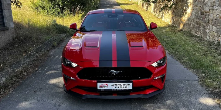 Ford Mustang GT 5.0 V8 Coupe: půjčení na 12, 24 nebo 48 hodin