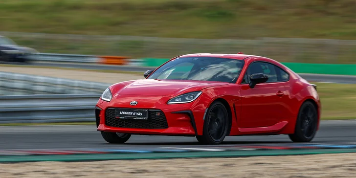 Zážitková jízda na okreskách v Toyotě GR86 v okolí Berouna, Brna, Mostu, České Lípy nebo Hradce