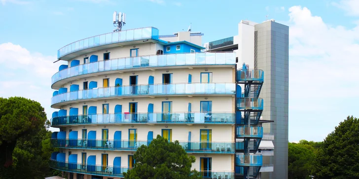 Pohoda v italském Lignanu: polopenze, vířivka, hotel 200 m od pláže