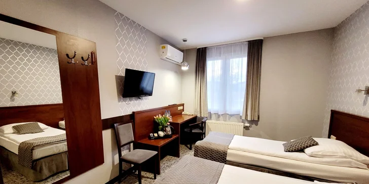 Pobyt v Krakově: moderní hotel uprostřed zeleně se snídaní, parkování zdarma