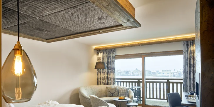 Krásný hotel v Tyrolsku: polopenze plus, neomezený wellness s infinit bazénem a výlety i golf