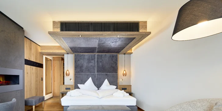 Krásný hotel v Tyrolsku: polopenze plus, neomezený wellness s infinit bazénem a výlety i golf