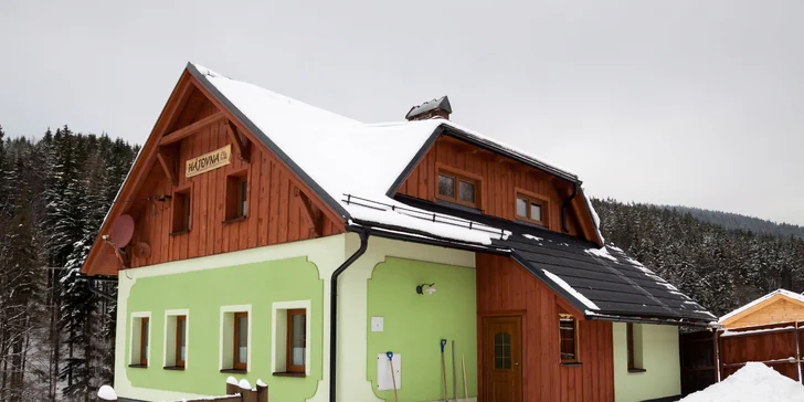 Pobyt na Dolní Moravě: zrekonstruované apartmány i horská chalupa až pro 14 osob