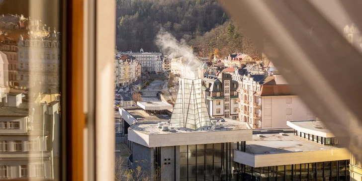 4* pobyt v centru Karlových Varů: ubytování se snídaní, wellness i projížďkou v kočáře