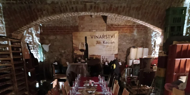 Řízená degustace vín ve Vinařství Kocián: objevte jedinečné chutě Kutné Hory