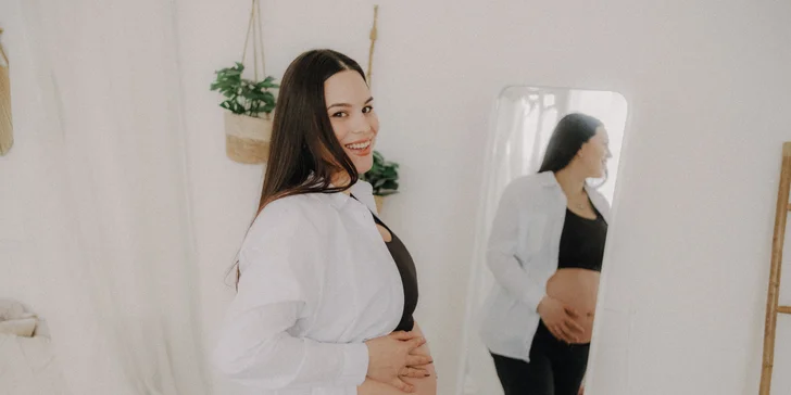 Do rodinného alba: venkovní nebo ateliérové focení, minimálně 20 upravených fotek