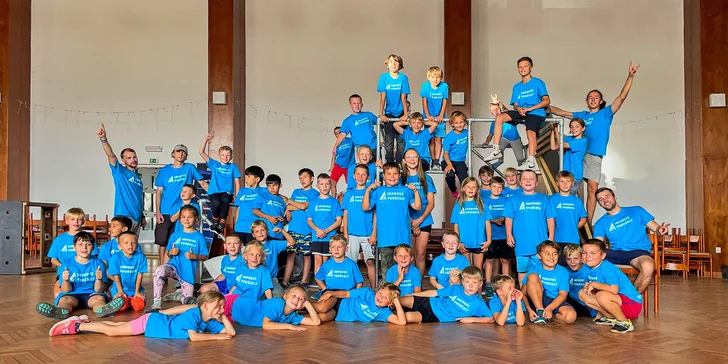 Parkourový příměstský tábor pro děti ve věku 6-15,9 let: týden plný akce a dobrodružství