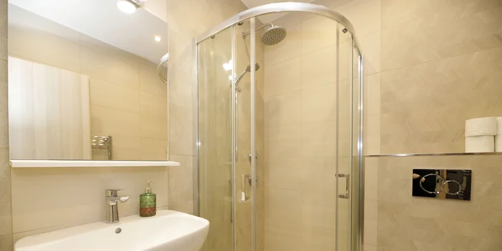 Aktivní dovolená v Orlických horách pro pár i rodinu: studio či apartmán s kuchyňkou