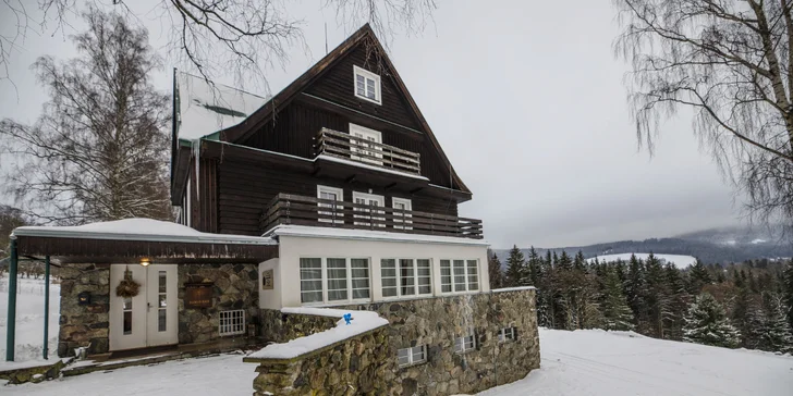 Aktivní dovolená v Orlických horách pro pár i rodinu: studio či apartmán s kuchyňkou