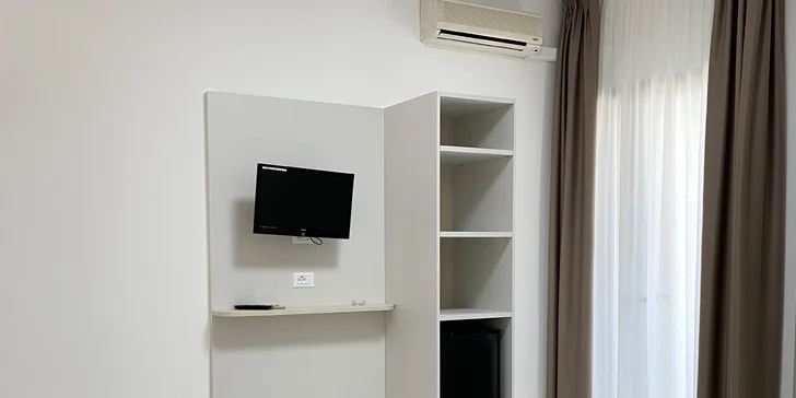 Léto v Caorle: hotel v klidné části u pláže a se snídaní, noc zdarma