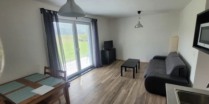 Pobyt v podhůří Jeseníků: apartmány pro 4 osoby se snídaní, privátní wellness