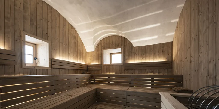 Italské Alpy: 4* hotel blízko sjezdovek s nádherným wellness a polopenzí, karta výhod