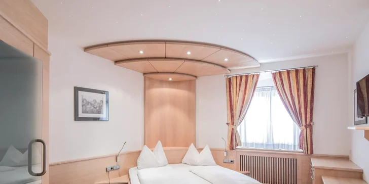 Italské Alpy: 4* hotel blízko sjezdovek s nádherným wellness a polopenzí, karta výhod
