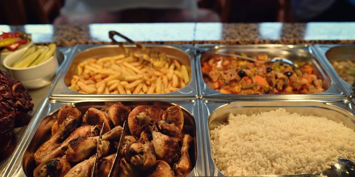 2hod. plavba po Vltavě s rautem all you can eat pro děti i dospělé