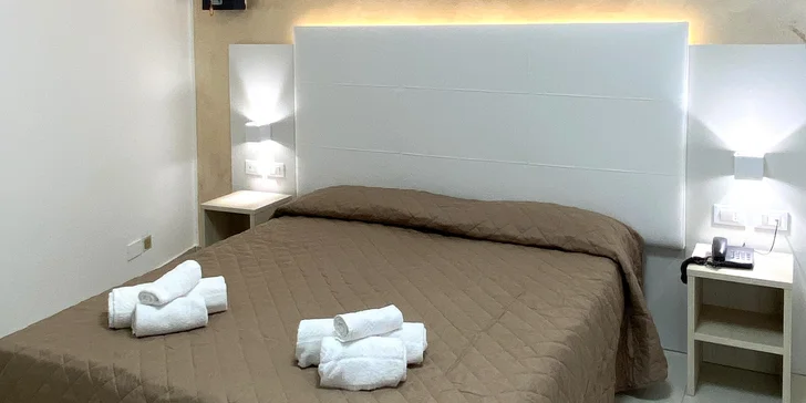 Léto v Caorle: hotel v klidné části u pláže a se snídaní, noc zdarma