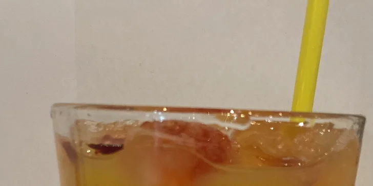 Až 2 hod. hraní na PC či PS5 i s pizzou podle výběru či alko drinky