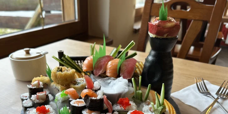 Otevřené vouchery do nové asijské restaurace a sushi baru v Pardubicích: 300-1000 Kč