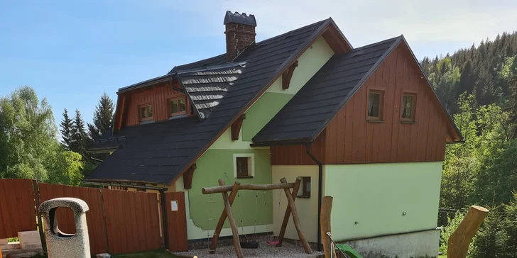 Pobyt na Dolní Moravě: zrekonstruované apartmány i horská chalupa až pro 14 osob