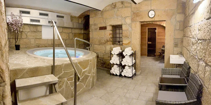 Dovolená v Českém Švýcarsku: snídaně, 3chod. večeře i privátní sauna a vířivka