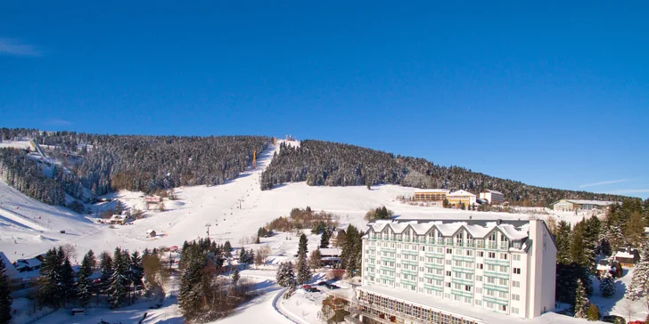 Adult friendly hotel v německých Krušných horách: snídaně či polopenze, wellness i lyže a výlety