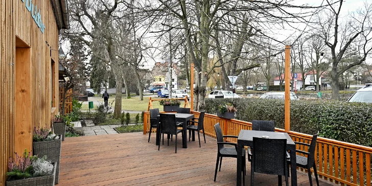 Snídaně podle výběru vč. nápoje i brunch v Jinočanech: anglická snídaně, vídeňské párky i prosecco