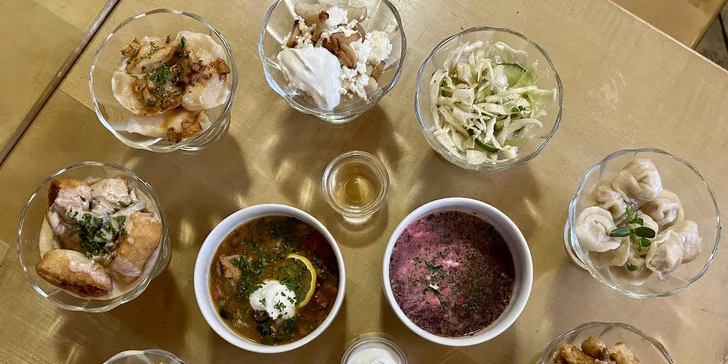 Ukrajina na talíři: degustační menu o 9 chodech pro 2 osoby v tradiční restauraci