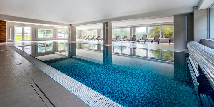 Pobyt v jižních Čechách: hotel či chatka s polopenzí, bazén i sportovní aktivity